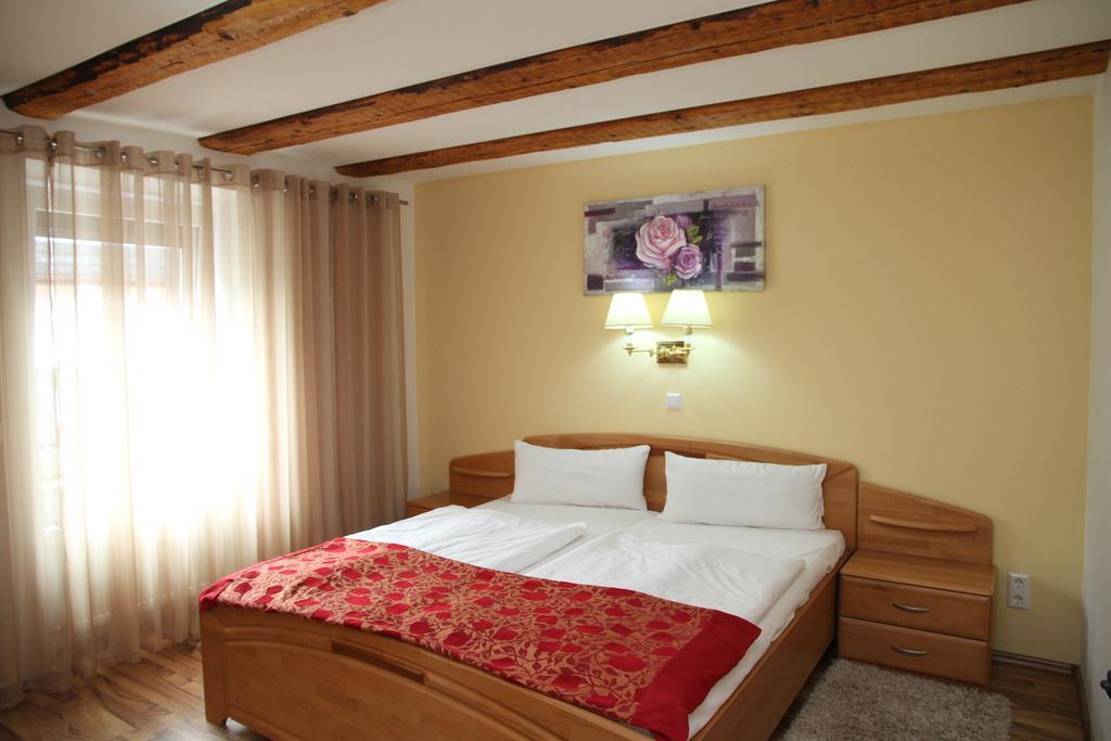 Wellnesshotel & Restaurant Hexenschopf Löffingen Eksteriør bilde
